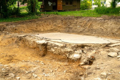 Das Fundament mit dem Fussboden